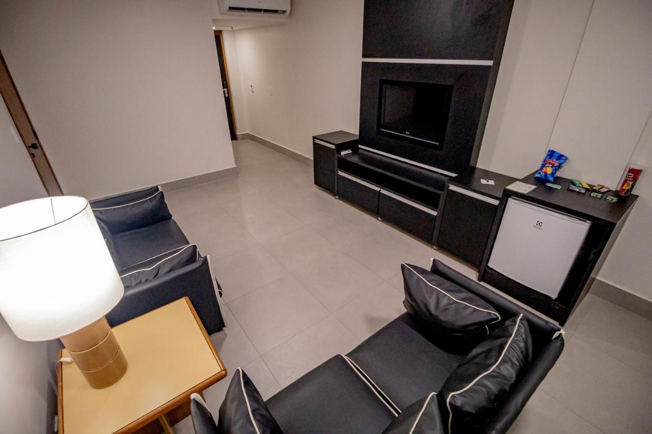 Like Ue Hotel Goiânia Εξωτερικό φωτογραφία
