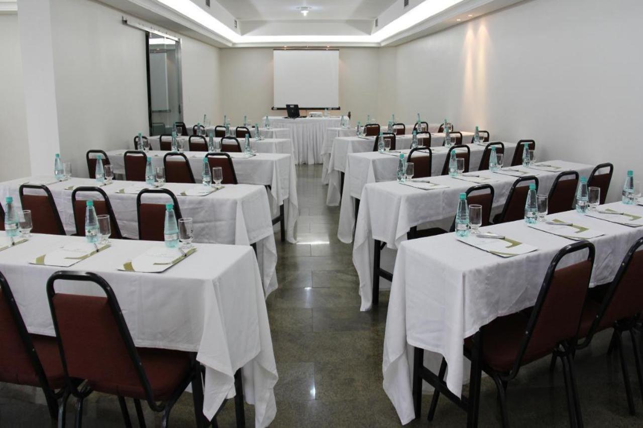 Like Ue Hotel Goiânia Εξωτερικό φωτογραφία